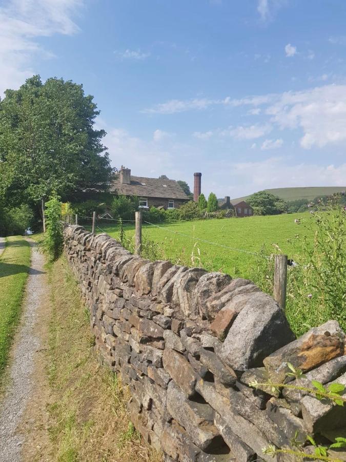 Hawkshead Cottage Glossop Exterior foto
